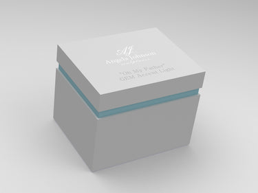 Gem Accent Light Packaging Closed